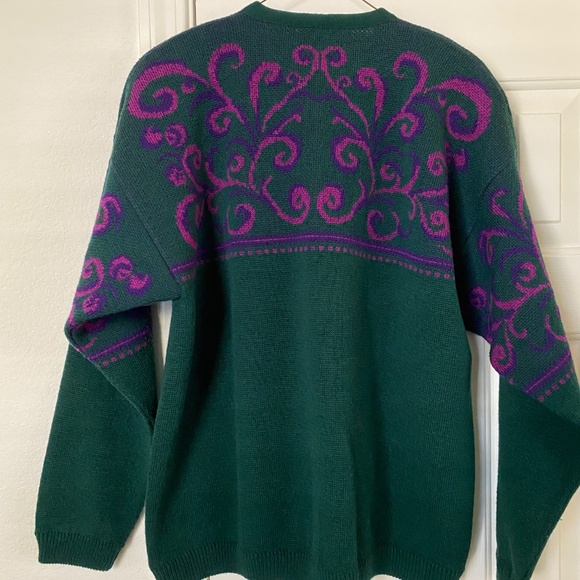 Sunday Sale!!! Beautiful Women's Pendleton Wool Sweater, Made in USA - Picture 2 of 7